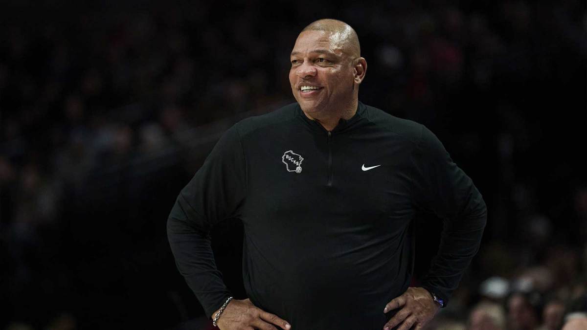 反应不一，道格·里弗斯入选名人堂引发NBA球迷争议